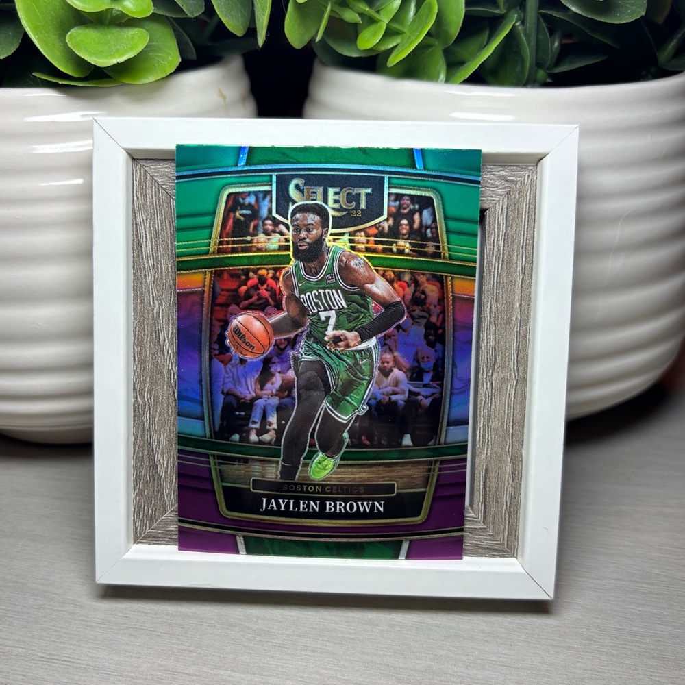 2021-22 Panini Select Basketball Jaylen Brown Silver Prizm No.67 Boston Celtics